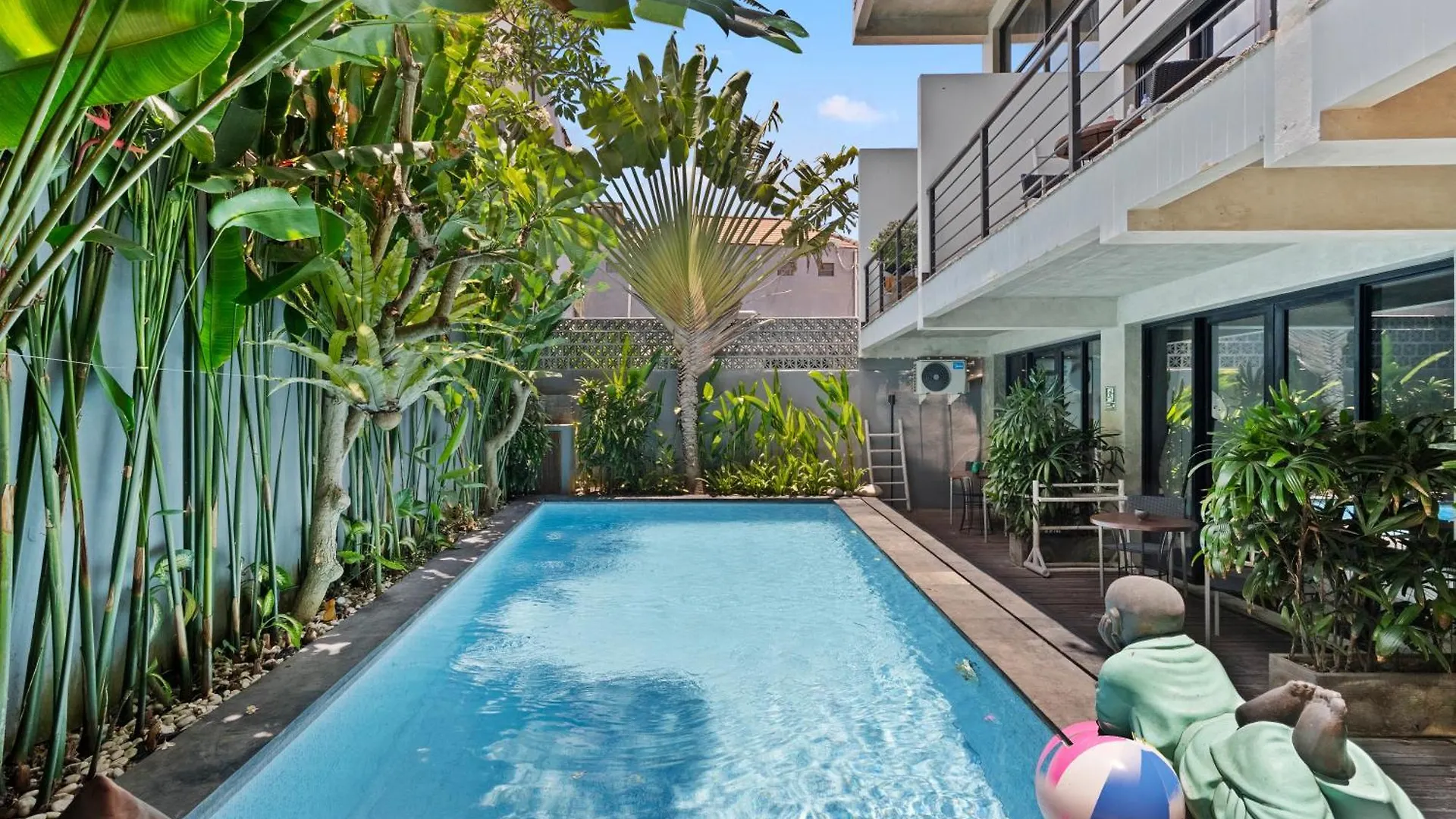 Modern Apartment With Shared Pool - By The Beach 塞米亚克